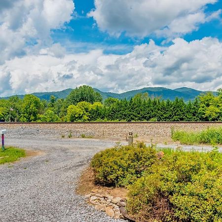 Old Lytle Cove Rd - Lower Unit Apartamento Swannanoa Exterior foto